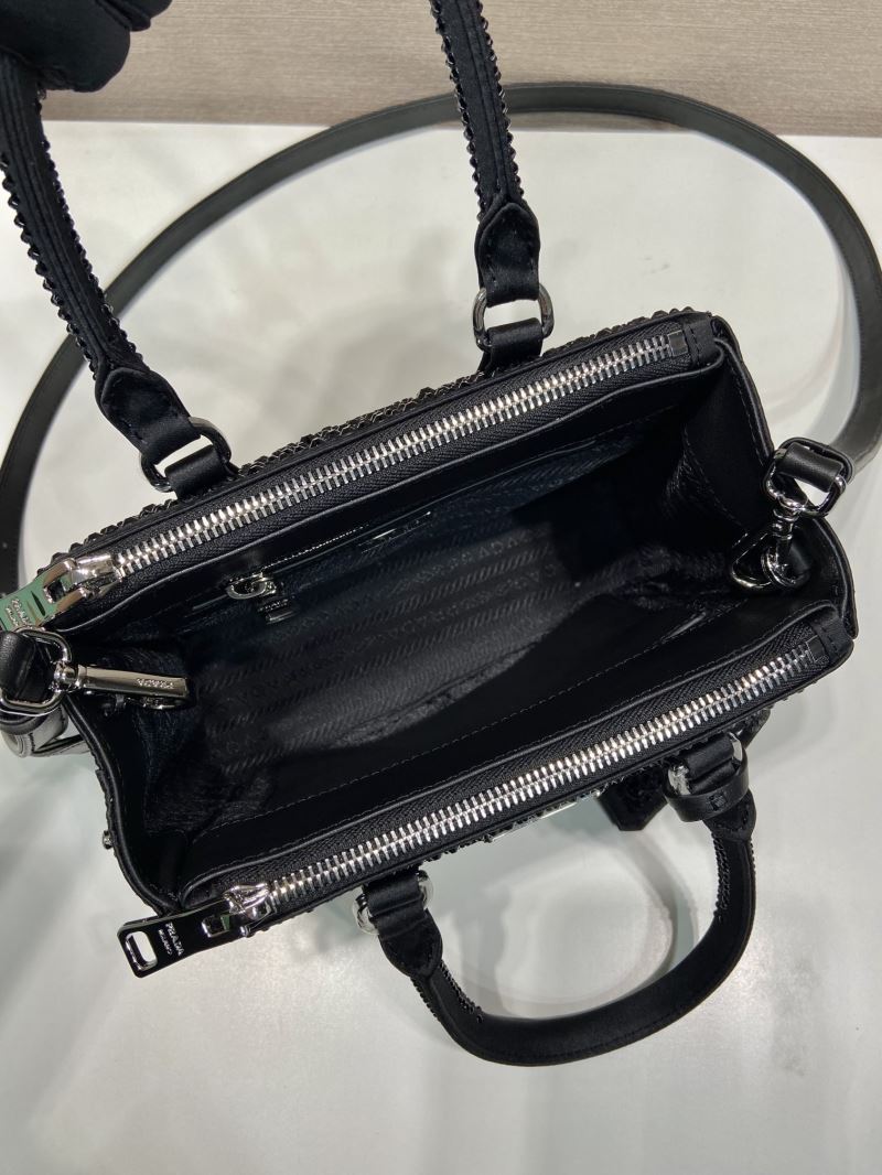 Pra*a top handle bags